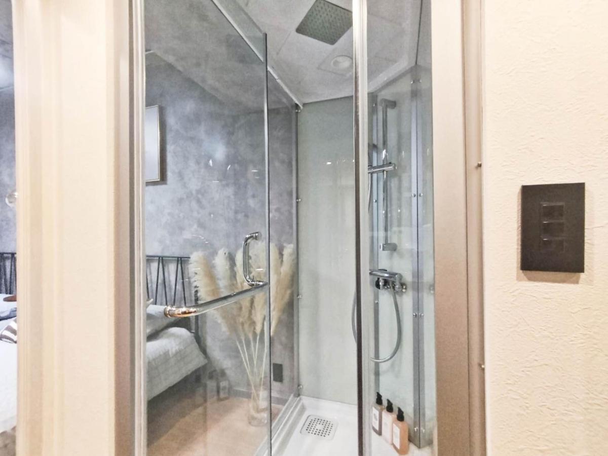 Shinjuku Center-5mins To Subway-9min To Kabukicho-新宿pa-步行伊勢丹百货-max4p Apartament *